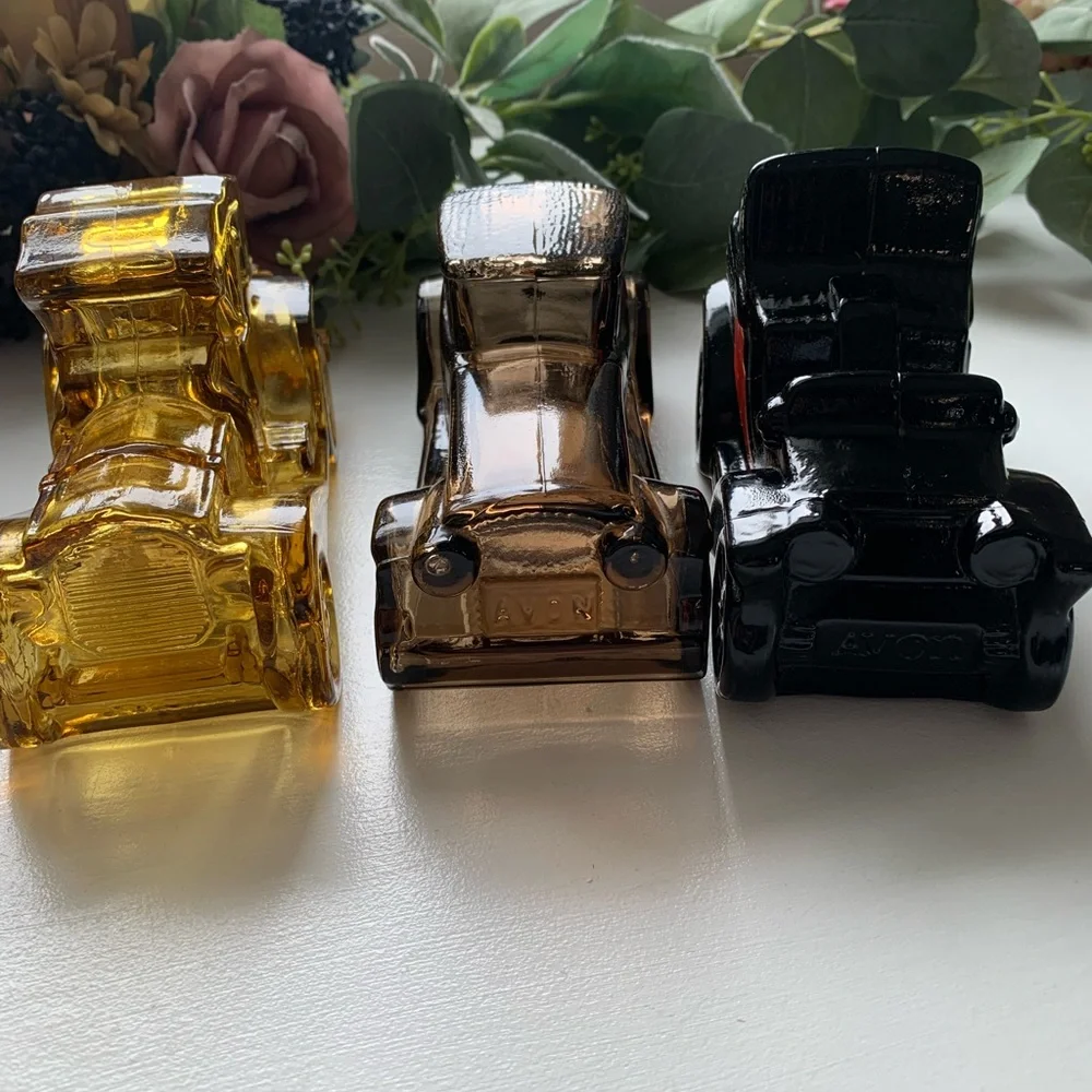 Vintage Avon After Shave  Decorative Cars